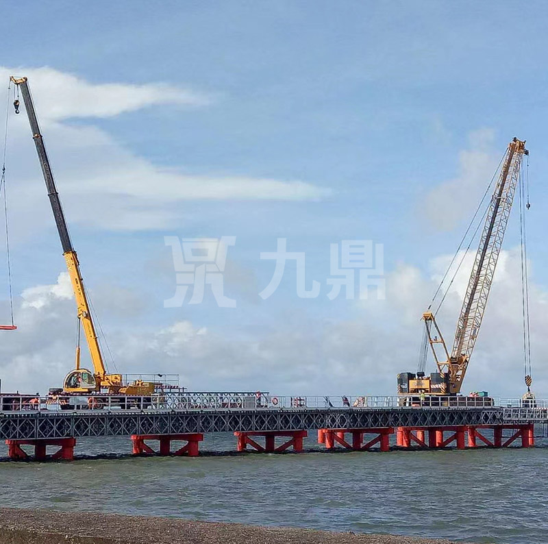 貝雷橋主要受力構(gòu)件有哪些？